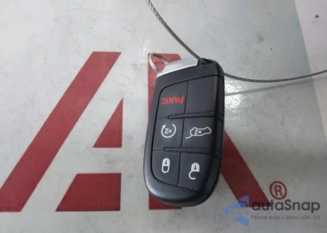 2017 Jeep Grand Cherokee Overland 4X2 from USA, damaged, VIN 1C4RJECGXHC605549